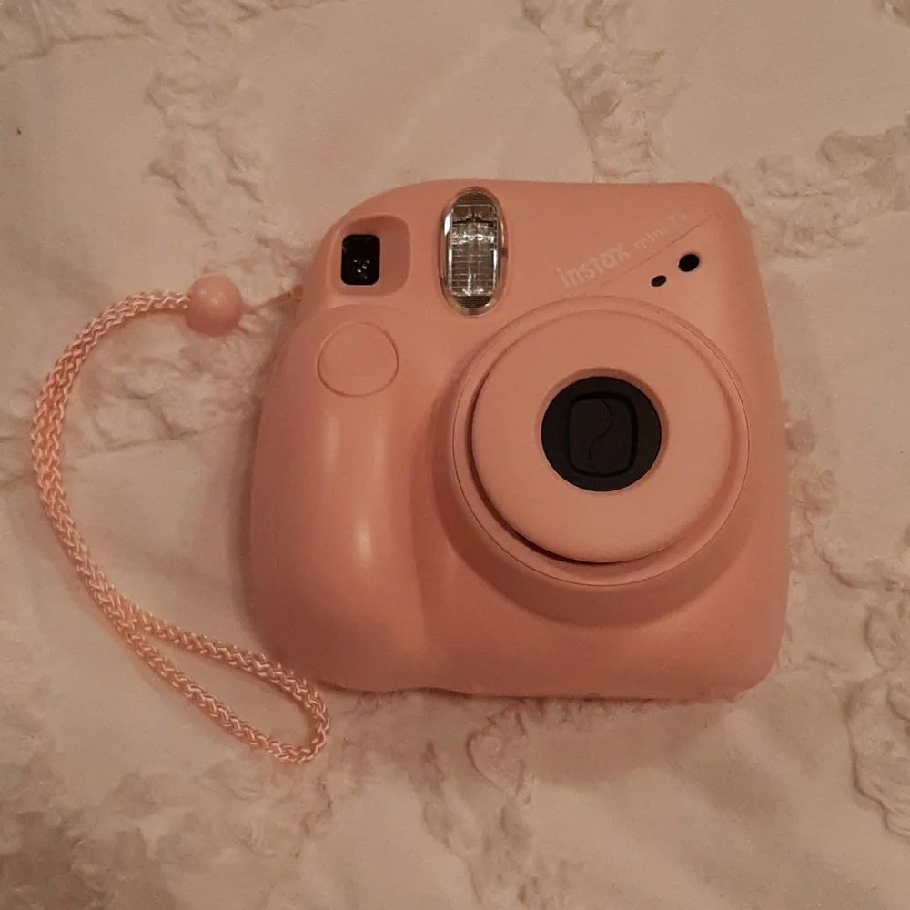 Fujifilm Instax Mini 7+ Camera, Easy to Operate, Portable, Handy Selfie Mirror,